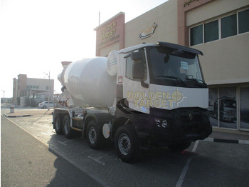 Camion malaxeur RENAULT