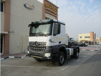 Tracteur routier Mercedes-Benz Actros 2045 4x4 Head Truck: photos 2