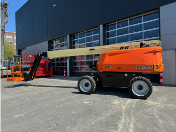Nacelle télescopique JLG