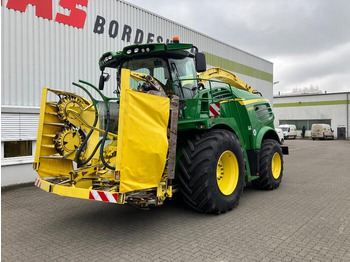 Ensileuse JOHN DEERE 8300