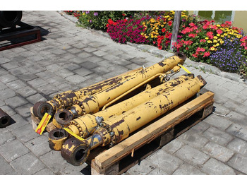 Vérin hydraulique