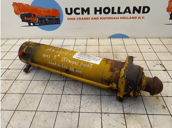 Vérin hydraulique pour Grue Faun HK 40 outrigger cylinder: photos 2