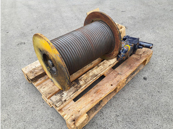 Grue auxiliaire KRUPP