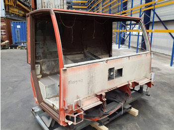 Cabine et intérieur TEREX