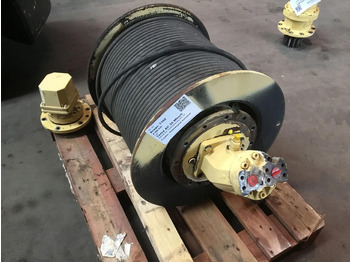 Grue auxiliaire TEREX