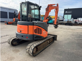 Mini pelle Hitachi ZX50U-2 PYÖRITTÄJÄLLÄ: photos 5