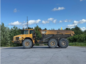 Tombereau articulé VOLVO A40D