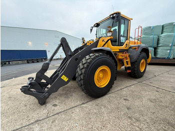 Chargeuse sur pneus VOLVO L110H