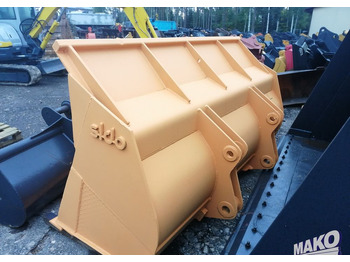 Accessoire pour Engins de chantier Łyżka 260cm do ładowarki 2,4m³: photos 2