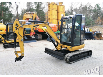 Pelle sur chenille CATERPILLAR 302.7DCR