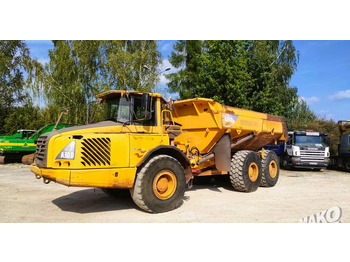 Tombereau articulé VOLVO A30D