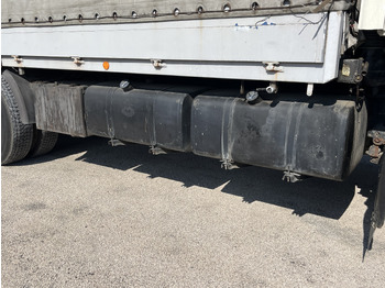 Camion VOLVO F10: photos 3