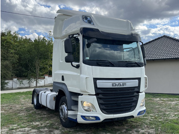 Tracteur routier DAF CF 460
