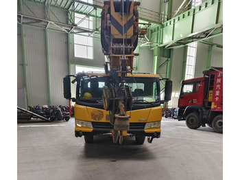 Grue mobile XCMG QY25K5A 25 ton truck crane hydraulic for sale: photos 5 Grue mobile XCMG QY25K5A 25 ton truck crane hydraulic for sale: photos 5