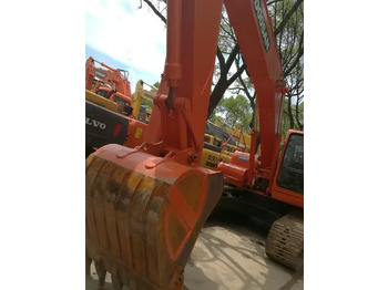 Pelle sur chenille DOOSAN DH220LC-7