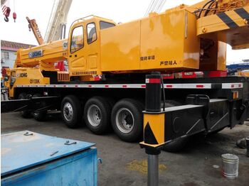 Grue mobile XCMG QY130K