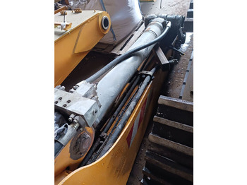 Vérin hydraulique LIEBHERR