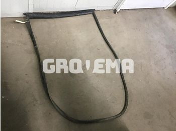 Cabine et intérieur LIEBHERR