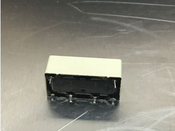 Relais neuf Liebherr Relay: photos 5 Relais neuf Liebherr Relay: photos 5