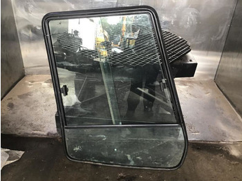 Fenêtre et pièces LIEBHERR