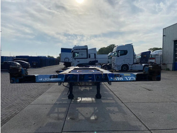 Semi-remorque porte-conteneur/ Caisse mobile Renders Container chassis / Mercedes + Disc / 1x Lift Axle / 1x Extendable: photos 5 Semi-remorque porte-conteneur/ Caisse mobile Renders Container chassis / Mercedes + Disc / 1x Lift Axle / 1x Extendable: photos 5