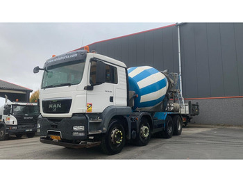 Camion malaxeur LIEBHERR