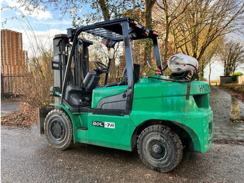 Chariot élévateur à gaz HYUNDAI