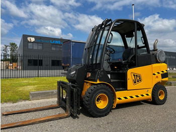 Chariot télescopique JCB