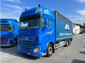 Camion à rideaux coulissants DAF XF 510