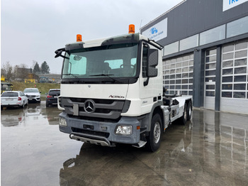 Camion ampliroll MERCEDES-BENZ Actros 2644