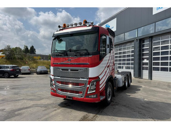 Tracteur routier VOLVO FH16 650