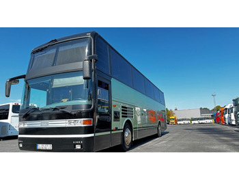 Autocar VAN HOOL