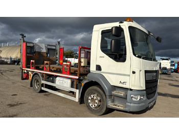 Camion plateau DAF LF 220