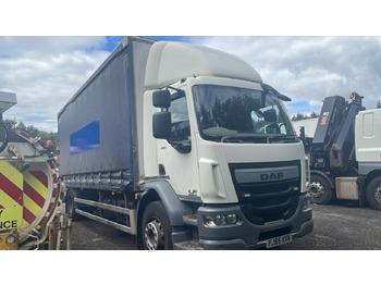 Camion à rideaux coulissants DAF LF 250