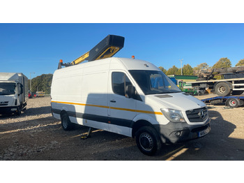 Camion avec nacelle MERCEDES-BENZ Sprinter 516