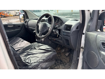 Fourgonnette PEUGEOT EXPERT 1000 1.6 HDI 90PS: photos 5