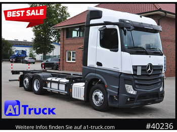 Camion porte-conteneur/ Caisse mobile MERCEDES-BENZ