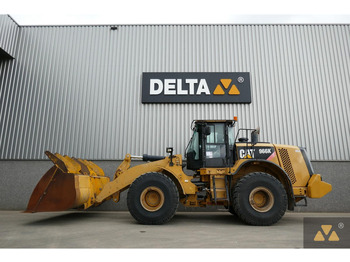 Chargeuse sur pneus CATERPILLAR 966K