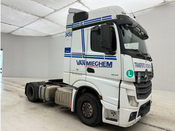 Tracteur routier Mercedes-Benz Actros 1842: photos 3