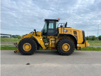 Chargeuse sur pneus CATERPILLAR 980