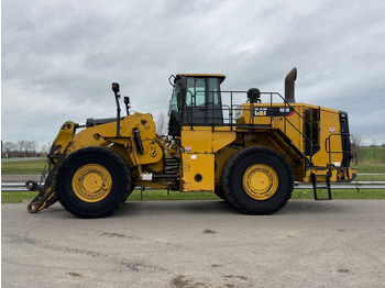 Chargeuse sur pneus CATERPILLAR 988K