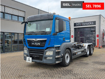 Camion ampliroll MAN TGS 26.470