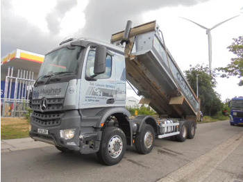 Camion benne MERCEDES-BENZ Arocs