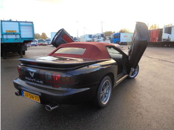 Voiture Pontiac Firebird AUT CONVERTIBLE: photos 4