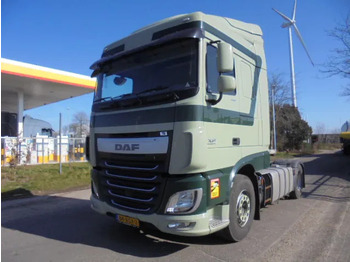 Tracteur routier DAF XF 440