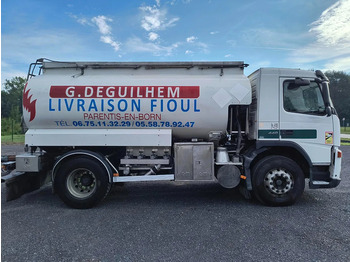 Camion citerne pour transport de carburant Volvo FM 440 13000L FUEL / CARBURANT - 4 COMP: photos 4