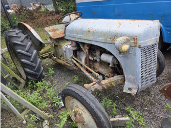Tracteur agricole Massey Ferguson TEA 20 / TED 20 wielen trekker: photos 5