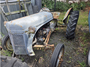 Tracteur agricole Massey Ferguson TEA 20 / TED 20 wielen trekker: photos 4