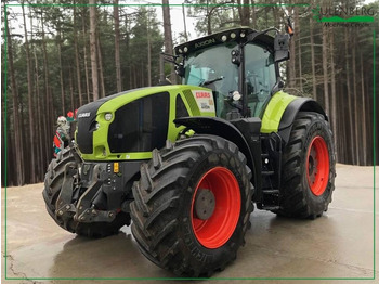 Tracteur agricole CLAAS Axion 960