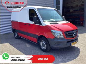 Fourgonnette MERCEDES-BENZ Sprinter 214